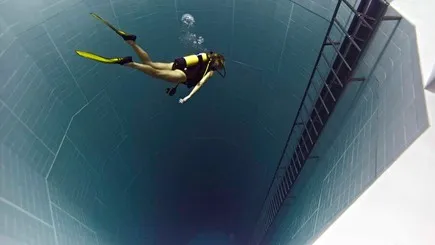 Погружаясь в удивительные бассейны