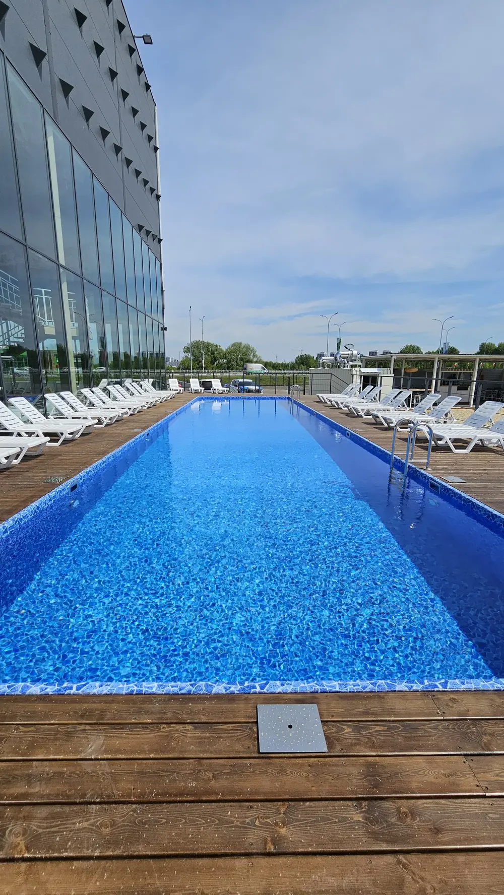 ООО “ТЕПЛЫЙ МИР”  Общественный бассейн в Набережных Челнах