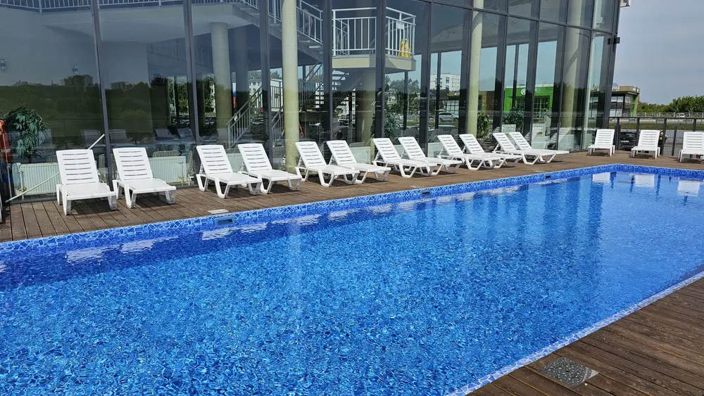 ООО “ТЕПЛЫЙ МИР”  Общественный бассейн в Набережных Челнах