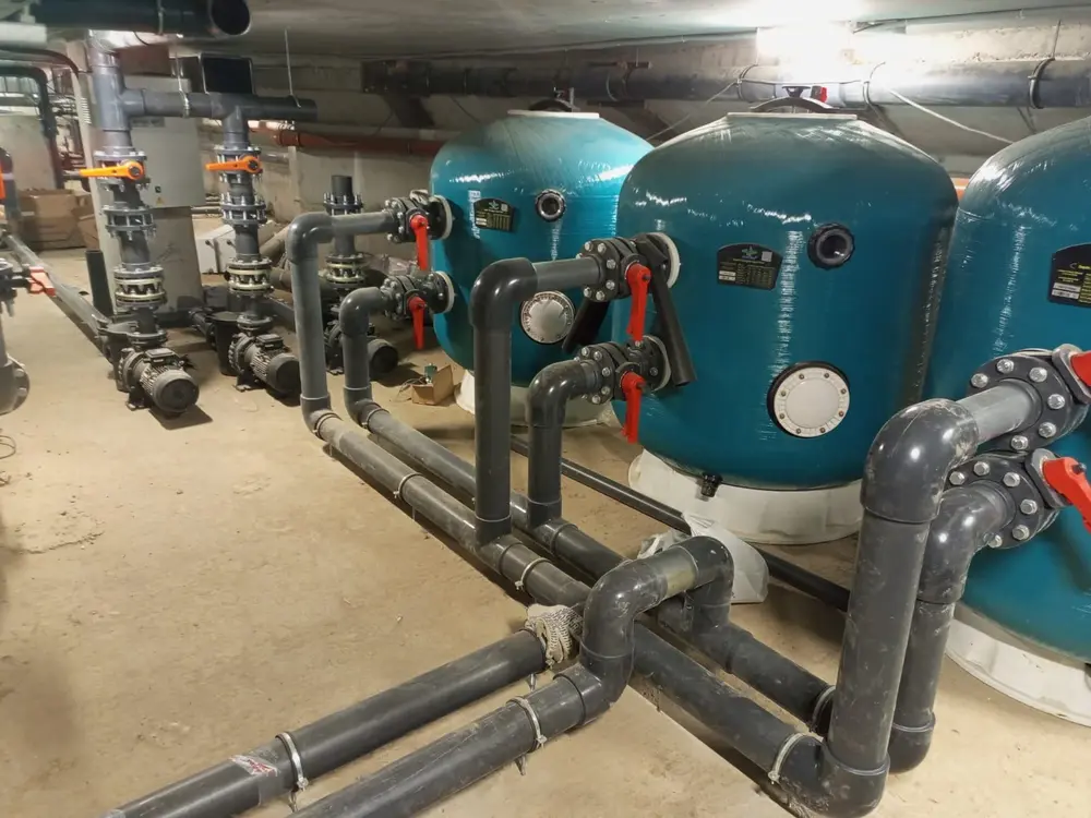 ООО “ТЕПЛЫЙ МИР”  Общественный бассейн в Набережных Челнах