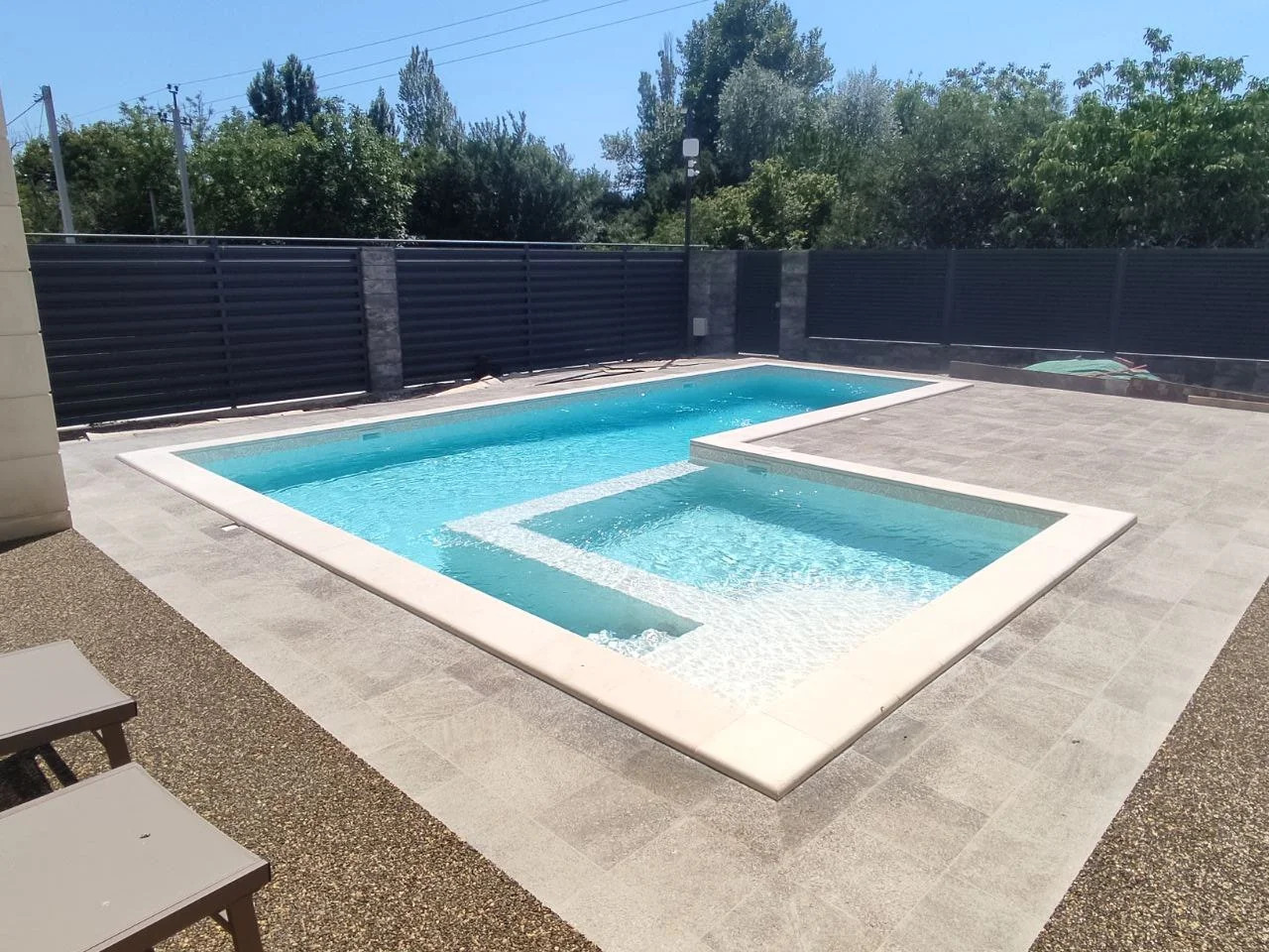 ИП Павлухин Д.С. частный бассейн с детской зоной в Крыму