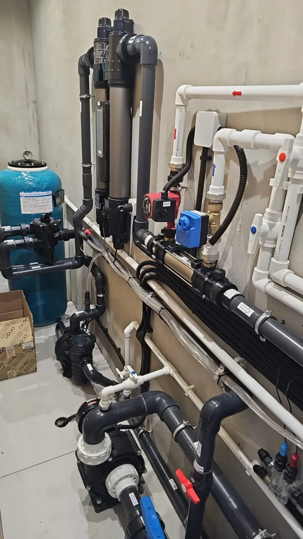 ООО “ТЕПЛЫЙ МИР”  Общественный бассейн в Елабуге